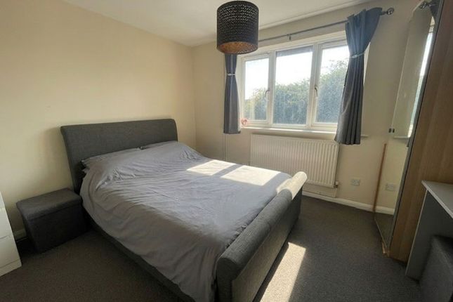 18 Applewood Drive, Grantham photo 5