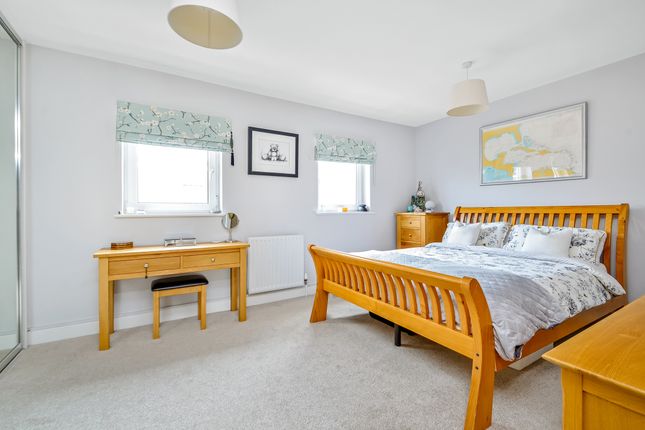 Town house to rent in Perseus Terrace, Gunwharf Quays, Portsmouth