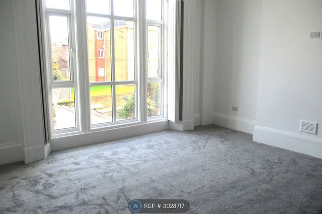 Flat   Slatey Road, Oxton photo 2