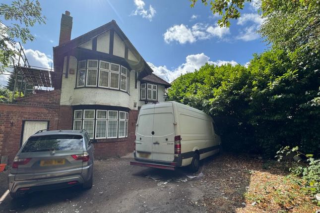 4-bed detached on 242, Bristol Road, Birmingham, £400,000