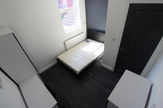 Thumbnail Room to rent in Coronation Road, Stoke, Coventry