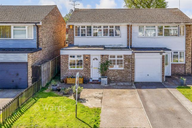 81, Knaves Acre, Headcorn photo 4