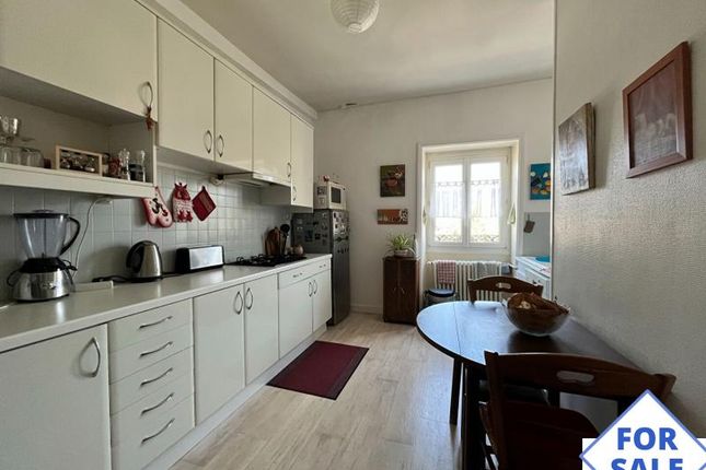 Apartment for sale in Alencon, Basse-Normandie, 61000, France