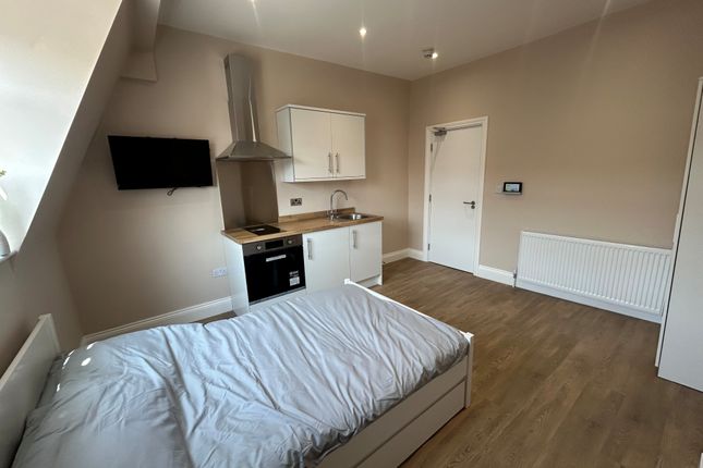 12, Bootle photo 3