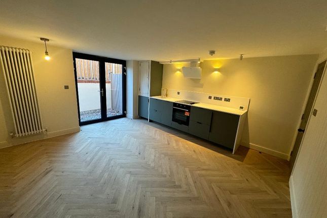 Flats to cheap rent chorlton