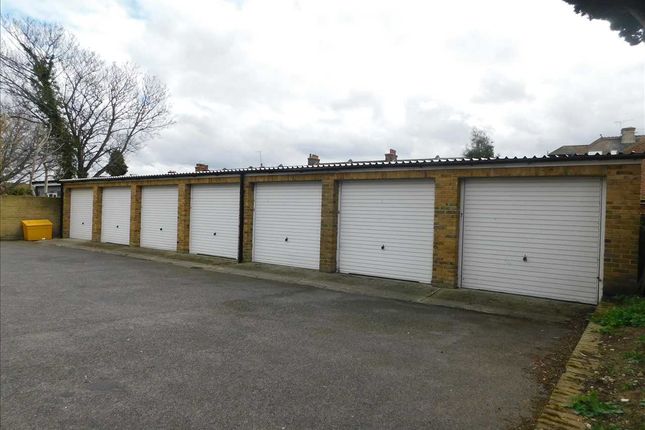 Thumbnail Commercial property to let in Overcliffe, Lock-Up Garage, Gravesend