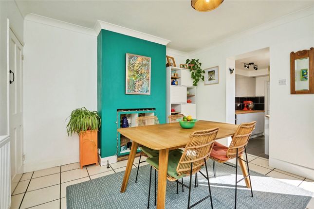 12, Colenutts Road, Isle of Wight photo 4