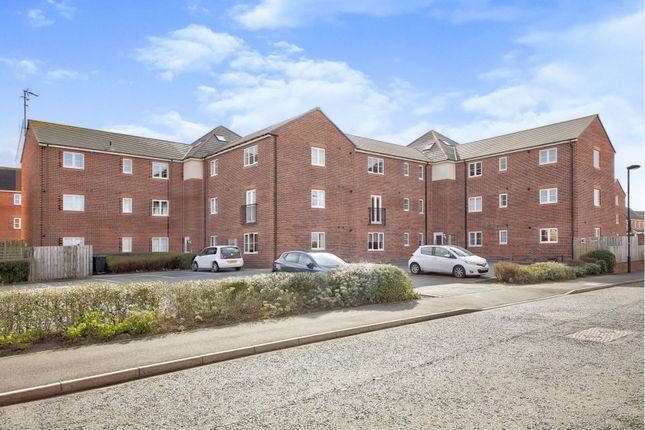 Thumbnail Flat for sale in Dukesfield, Newcastle Upon Tyne