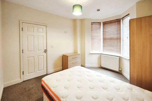 48, Rothersthorpe Road, Northamptonshire photo 5