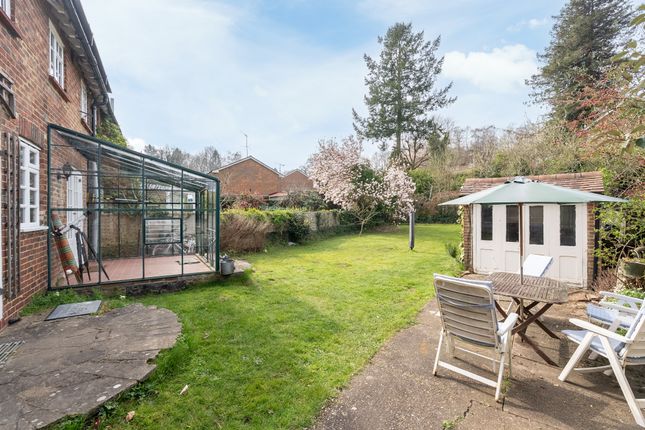 16, Parsonage Lane, Dorking photo 4