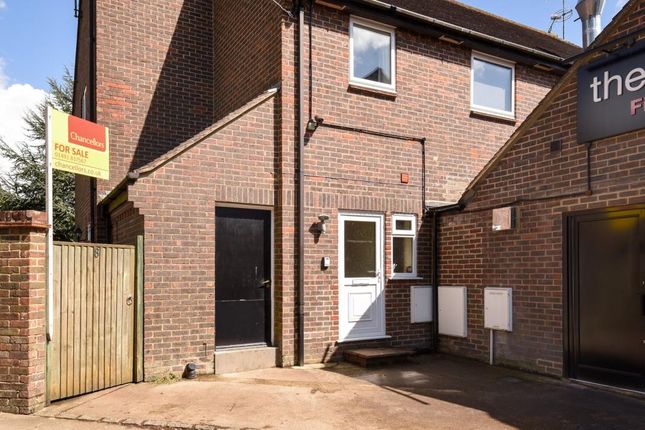 Thumbnail Flat for sale in Woodcote, Oxfordshire