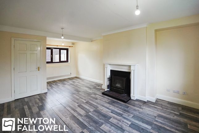 7, Simon Close, Woodbeck photo 2