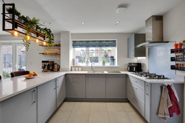 26 Canon Ward Way, Haslington, Cheshire photo 4