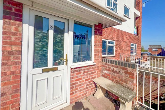 Thumbnail Flat to rent in Ground Floor Flat, Express House, Howsell Road