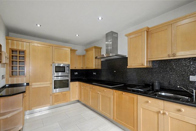 8 Bridge Court,, Harrogate Road, Leeds photo 3