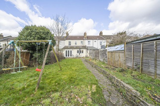 39, Hazelbank Road, London photo 3