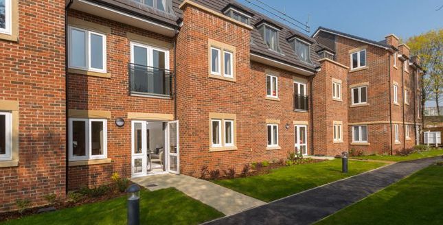Thumbnail Flat to rent in Butterworth Grange, Norden Road, Bamford, Rochdale