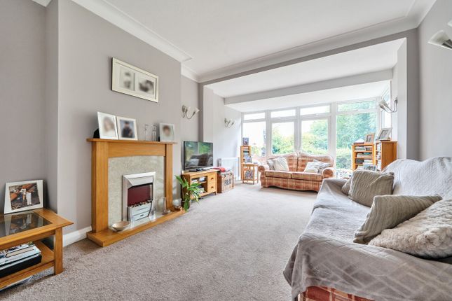 17, Belmont Avenue, Barnet photo 3