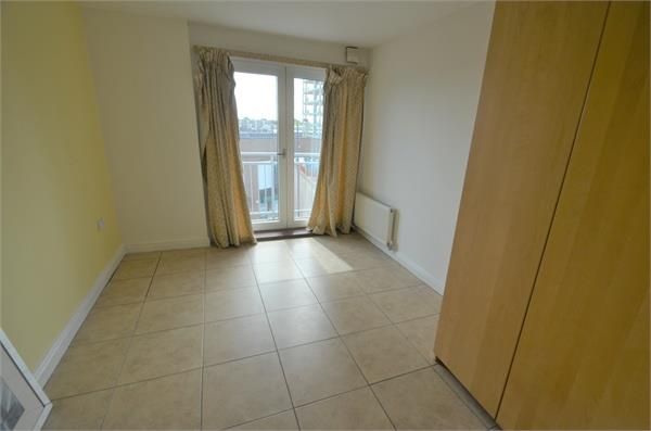 Flat 10, Centurion House, Station Road, Edgware photo 5