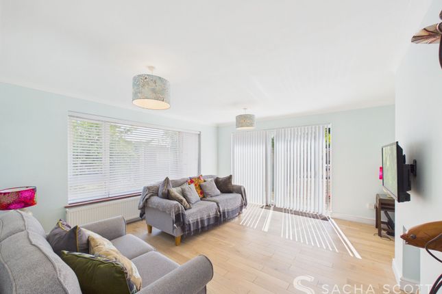 41 Woodmansterne Street, Banstead photo 2