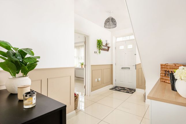 7 Westergate Avenue, Milton Keynes photo 3