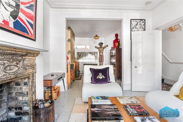 81, Inderwick Road, London photo 4