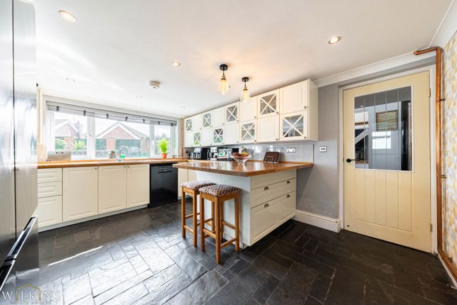 10, Main Street, Burton-on-Trent photo 4