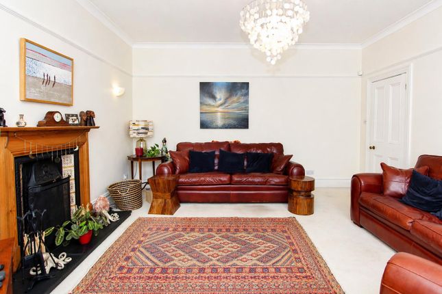 Onslow Gardens, Wallington photo 4