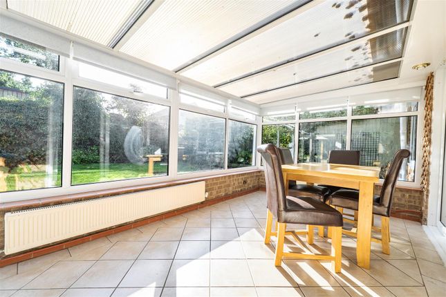 42, Chestnut Drive, Maidstone photo 4