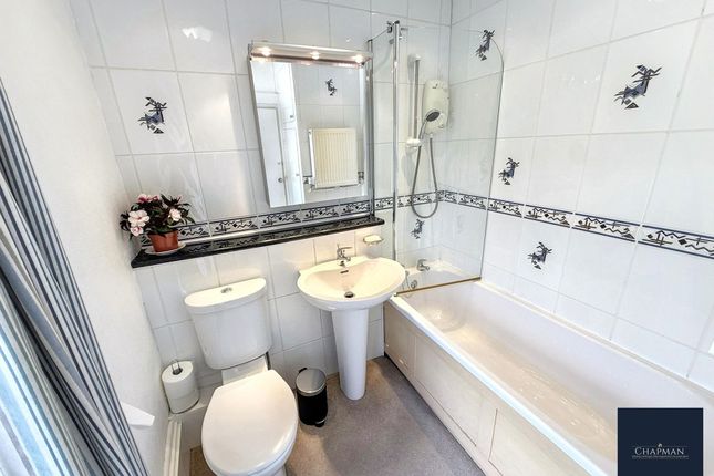 93 High Street, Treorchy photo 4