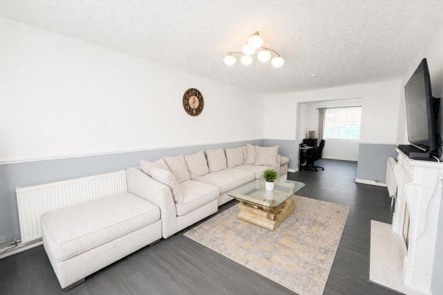 26, Maltby Road, Manchester photo 3