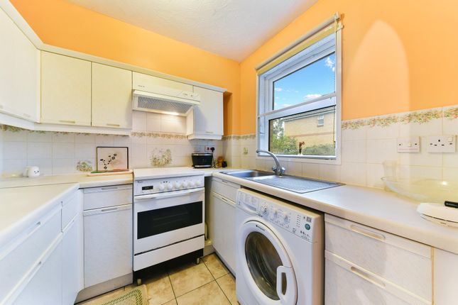 Flat for sale in Foxtail House, Taylor Close, Hounslow