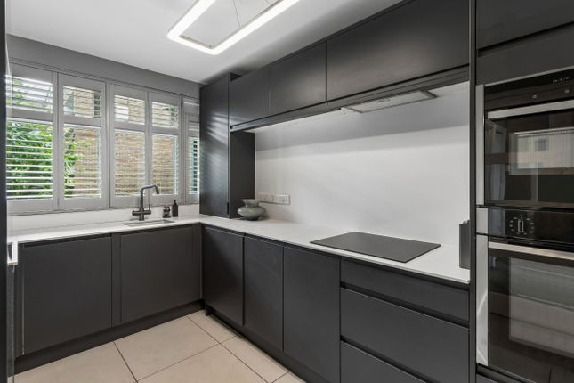 Dulverton, Royal College Street, London photo 4