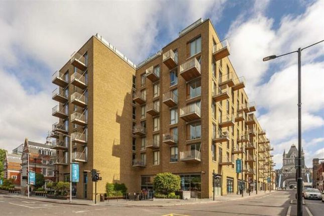 Thumbnail Flat for sale in Duchess Walk, London