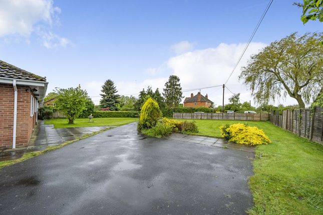 Bungalow for sale in Stonehall Common, Kempsey, Worcester