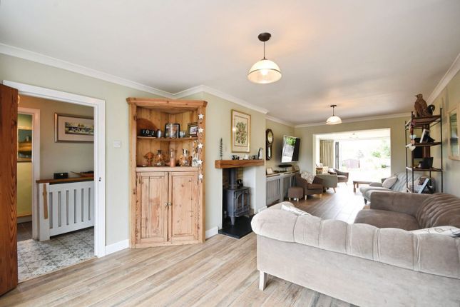 Willow Mead, Wicken Road, Saffron Walden photo 4