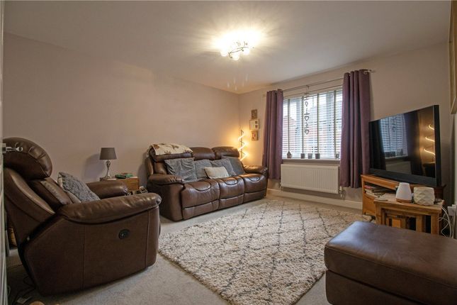 18 Mulberry Close, Gainsborough photo 2