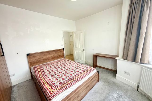 Flat 1,, 379 Pinner Road, Harrow photo 3