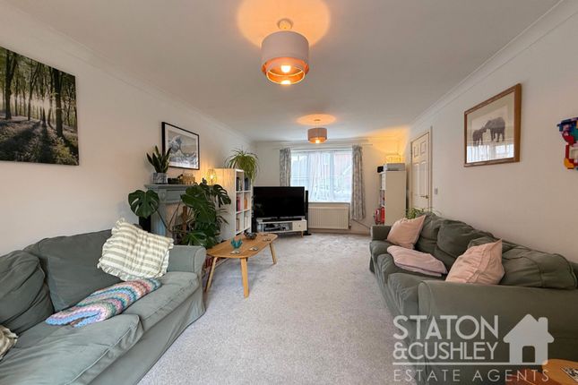 8 Dodsley Way, Mansfield photo 3