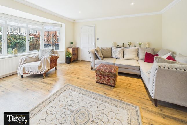 10, Prestbury Avenue, Blackpool photo 4