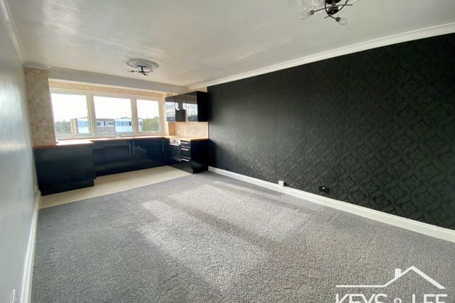 Flat for sale in Winston Close, Romford