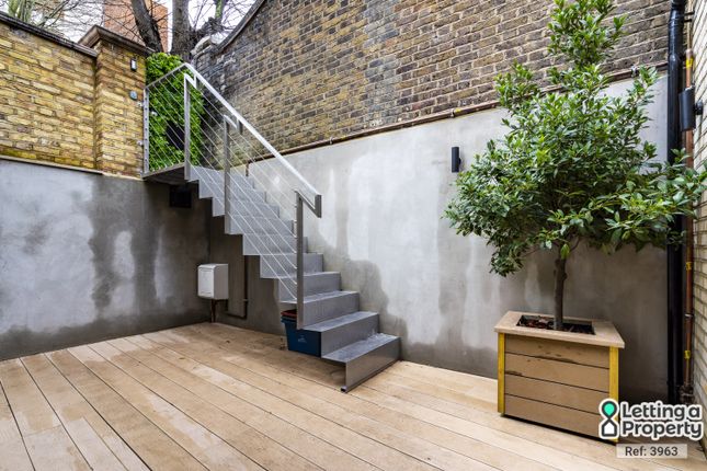 1 Lower ground flat,, Linden Gardens, London photo 2