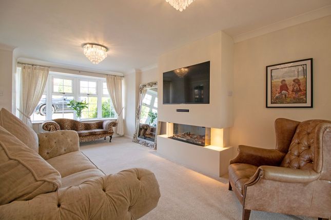 3 Acacia Way, Scunthorpe photo 2