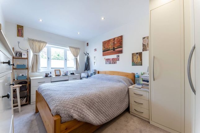 Maisonette for sale in Cambridge Road, Kingston, Kingston Upon Thames