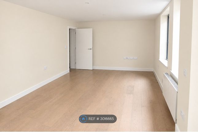 Flat, St Johns Road, Tunbridge Wells photo 2