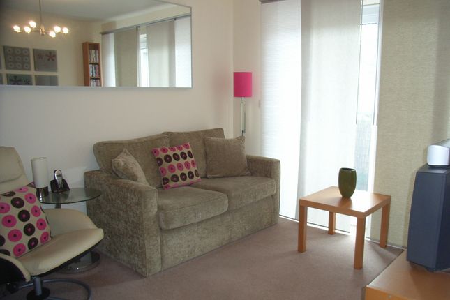 32, Maddren Way, Middlesbrough photo 3