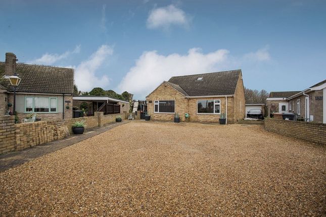 Peterborough bungalows for sale | Buy houses in Peterborough