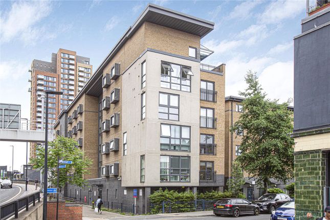 Thumbnail Flat for sale in Wealden House, Capulet Square, London