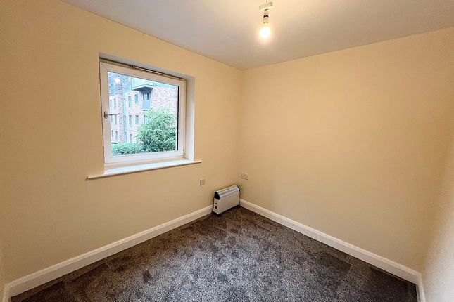 25, Eccles Fold, Manchester photo 3