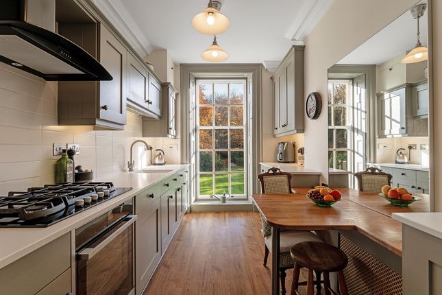 5 Nashdom, Nashdom Lane, Burnham photo 4